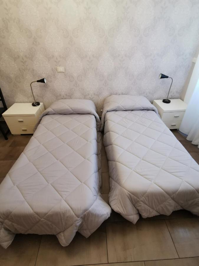 Bed And Breakfast Piramide Rom Exteriör bild